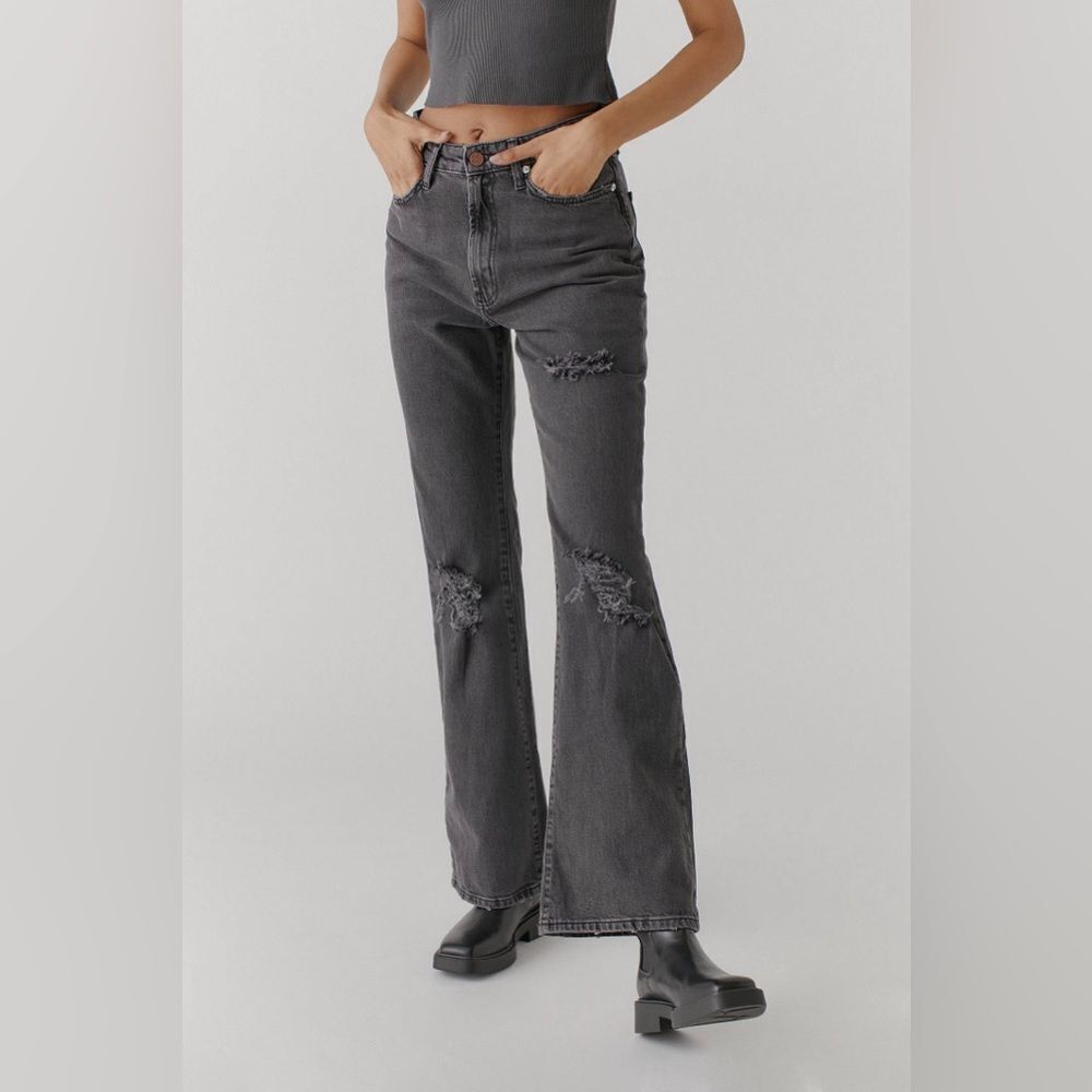 Urban Outfitters Jeans High Rise BDG Flare Black Distressed 28